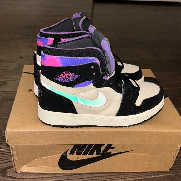 Panda Neon Jordans. - Picture 3 of 6